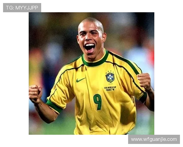 新的足球明星代码揭示未来球场巨星的成长之路与潜力分析