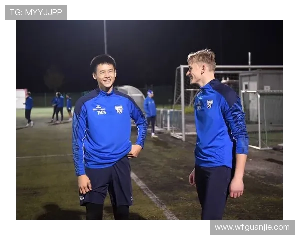 与足球明星为邻的生活点滴与梦想追逐之旅